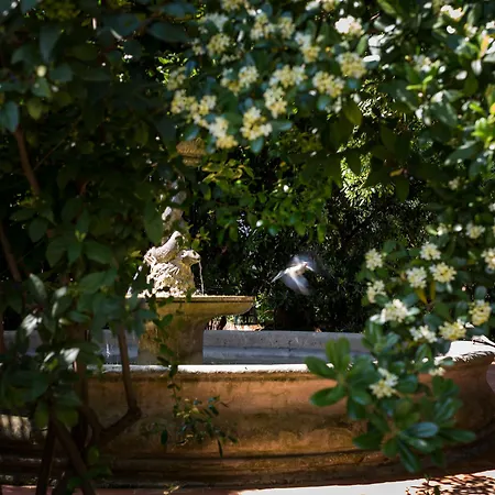 Palazzo Margherita Szálloda Bernalda