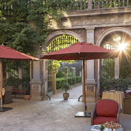 Hotell Palazzo Margherita Bernalda