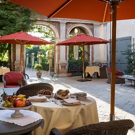 Szálloda Palazzo Margherita Bernalda